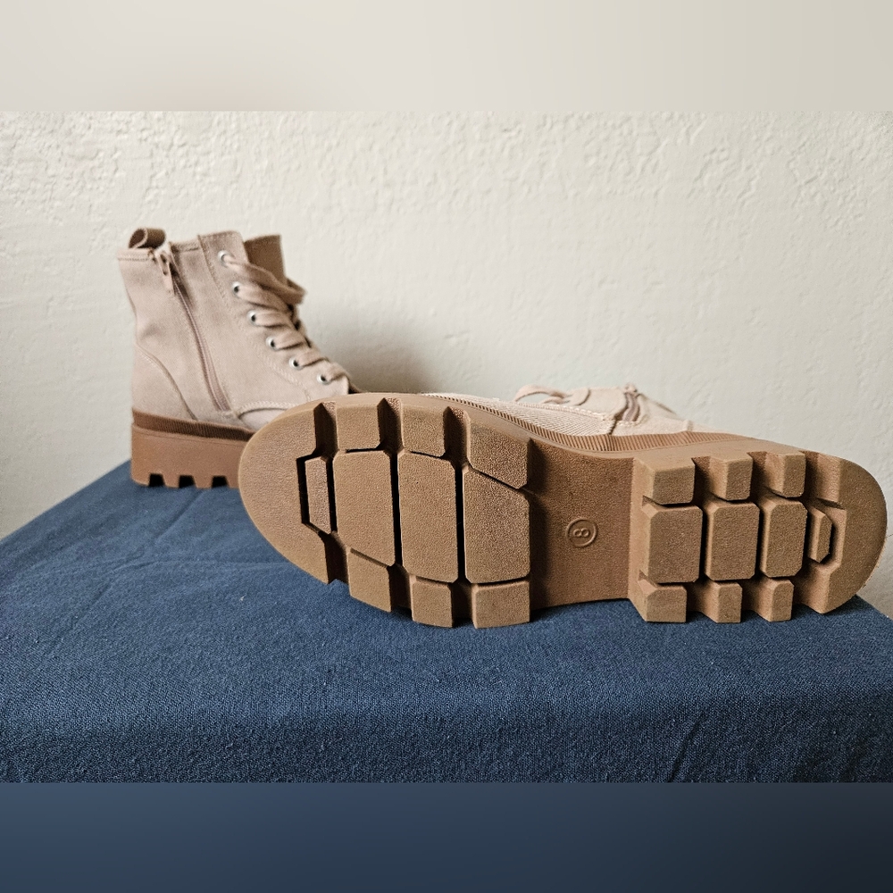 Combat Boots - Picture 2 of 9